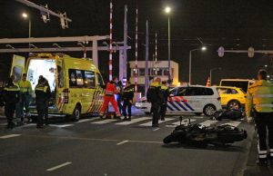 Twee gewonden bij zwaar ongeluk Rijswijkseweg Den Haag