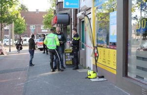 Overval op telefoonwinkel; politie lost schot bij aanhouding Goeverneurlaan Den Haag