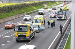 Flinke verkeershinder door aanrijding A4 Den Hoorn