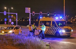 Meerdere lichtgewonden bij flinke aanrijding Laan van Delfvliet Rijswijk