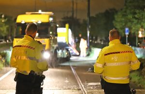 Dronken automobiliste rijdt tegen busje Haagweg Rijswijk