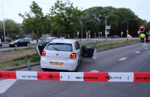 Twee gewonden bij flinke aanrijding Burgemeester Elsenlaan Rijswijk