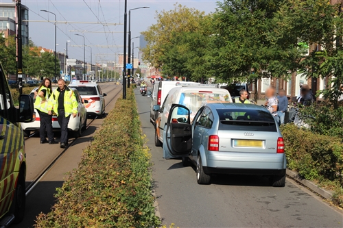 6 Oktober Vier Auto's Betrokken Bij Kop-staart Aanrijding Haagweg ...