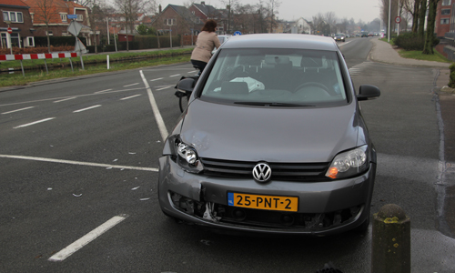 20 januari Politievoertuig loopt schade op na aanrijding Voorhaven Den Hoorn