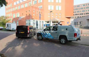 Explosief afgegeven bij politiebureau Jacoba van Beierenlaan Delft