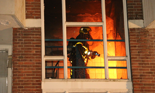 2 augustus Brand uitgebroken bij gaslek in portiekflat Haverkamp Den Haag