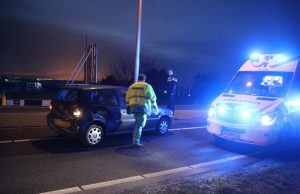 Twee auto’s in botsing met elkaar op de N220 Maasdijk ‘s-Gravenzande