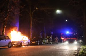 Geparkeerde auto in brand gestoken Huis Te Landelaan Rijswijk