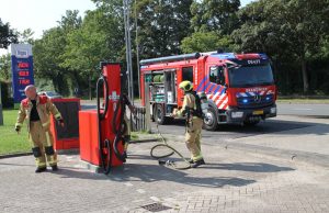 Brandje in opvangbak van stofzuiger Tanthofdreef Delft
