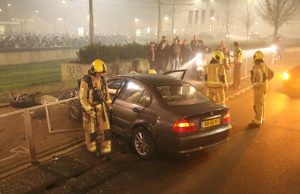 Auto crasht, bestuurder aangehouden Hildebrandplein Den Haag