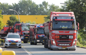Groot spoedtransport voor lading afgebrande batterijen naar Vrij-Harnasch Den Hoorn