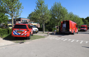 Hulpdiensten rukken uit voor chloorlekkage bij zwembad Brasserskade Nootdorp