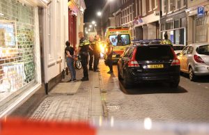 Gewonde bij steekpartij Westeinde Den Haag; Drie verdachten aangehouden