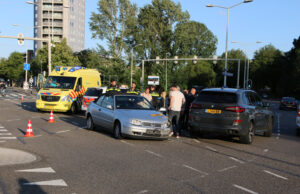 Vrouw gewond bij aanrijding Troelstrakade Den Haag