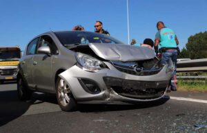 Persoon gewond na aanrijding A4 Rijswijk