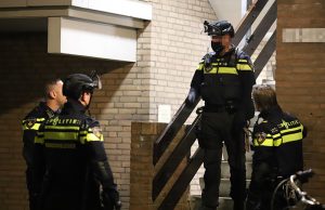 Onderhandelaar ingezet bij melding van verward persoon Oostblok Delft
