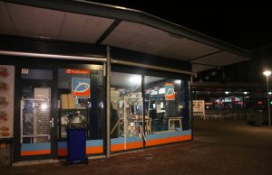 Politie start zoektocht naar inbreker Almeloplein Den Haag