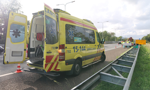18 augustus Twee gewonden bij aanrijding op de A13 Delft