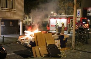 5 december Bouwafval container in brand gestoken Steijnlaan Den Haag