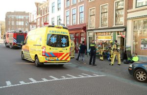 Man niet lekker na vreemde lucht in supermarkt Wagenstraat Den Haag