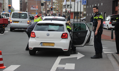 19 april Eén gewonde bij kop-staart aanrijding Rijswijkseweg Den Haag