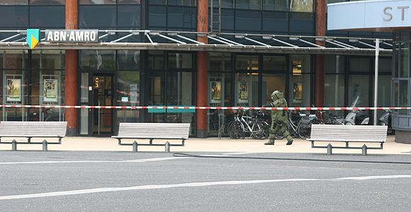 Explosief aangetroffen ABN AMRO Bogaardplein (video update)