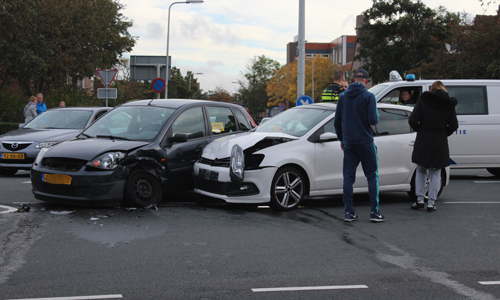 27 oktober Flinke schade bij aanrijding Noordlandseweg N211 s’Gravenzande