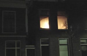 Brandweer rukt uit voor flinke keukenbrand Rietveld Delft