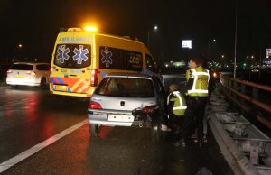 Flinke schade na eenzijdig ongeval knooppunt Prins Clausplein Den Haag