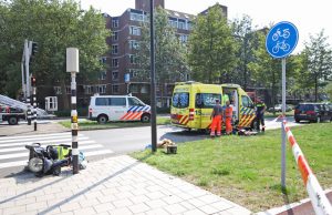 Opzittende scootmobiel zwaargewond na aanrijding Sir Winston Churchilllaan Rijswijk