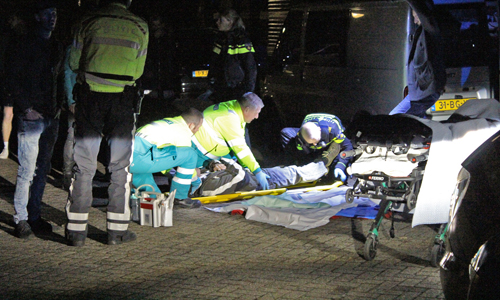 19 november Fietser zwaargewond na botsing tegen bestelbus De Boerstraat Poeldijk
