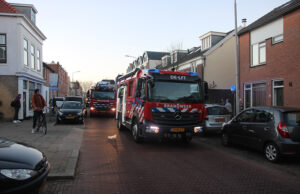 Brandweer rukt uit voor brandje in schoorsteen Rotterdamseweg Delft