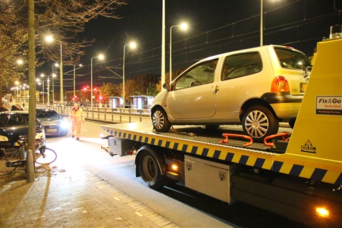 28 oktober Auto flink beschadigd na ongeval Lijnbaan Den Haag
