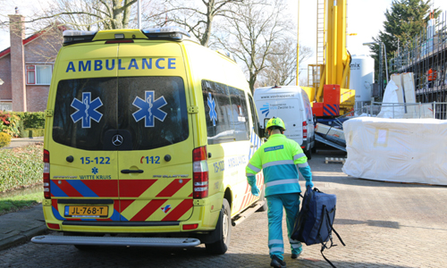 1 maart Bouwvakker gewond na val van hoogte Julianastraat Wateringen