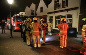 Veel schade na brand in winkel Dorpsstraat Zoetermeer