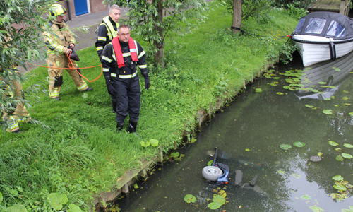 17 augustus Gestolen scootmobiel aangetroffen in sloot Gerbrandystraat Naaldwijk