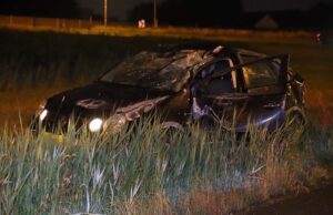 Automobilist zwaargewond na met auto over de kop gegaan te zijn A4 Den Hoorn