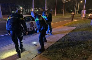 Beveiliger slaat vuurwapen uit handen verwarde man Buitenhofdreef Delft