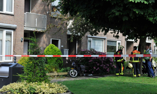 10 juli Bewoner ademt veel rook in bij woningbrand Warmond
