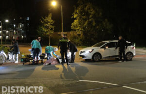 Scooterrijder lichtgewond bij aanrijding met personenauto Buitenhofdreef Delft