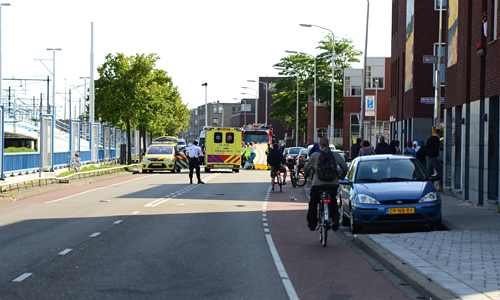 25 juni Fietser zwaargewond na aanrijding Parallelweg Den Haag