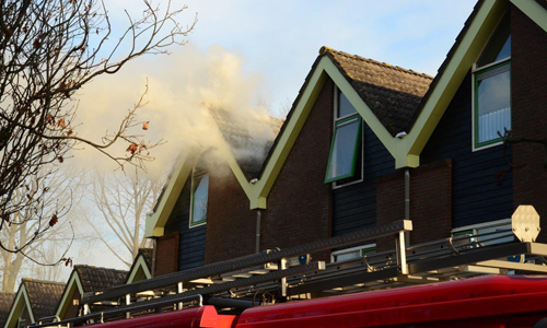 12 december Hennepkwekerij ontdekt bij zolderbrand Zoetermeer