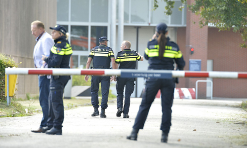 Media Terplaatse_verdacht_pakketje_alphen_11092014_Image00101