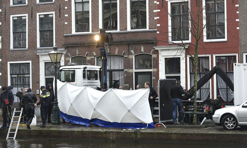 Media_Terplaatse_Overleden_persoon_gevonden_leiden_02022015_Image00118