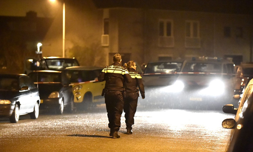 Media_Terplaatse_auto_op_geblazen_leiden_24012015_Image00104