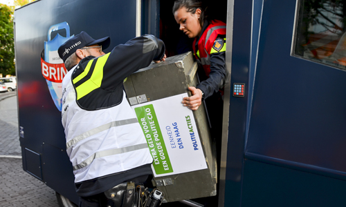 Politie akties op het Binnenhof 0005