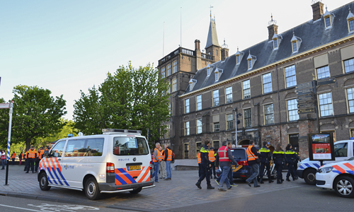 Politie akties op het Binnenhof 0021