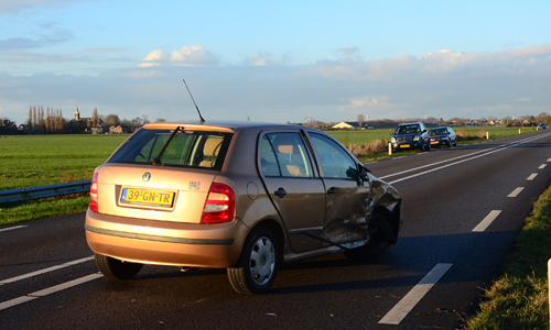 6 december Vier auto’s betrokken bij aanrijding N207 Leimuiden