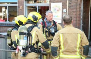 Brandweer controleert gesloten dagopvang na gaslucht Zwarteweg Den Haag