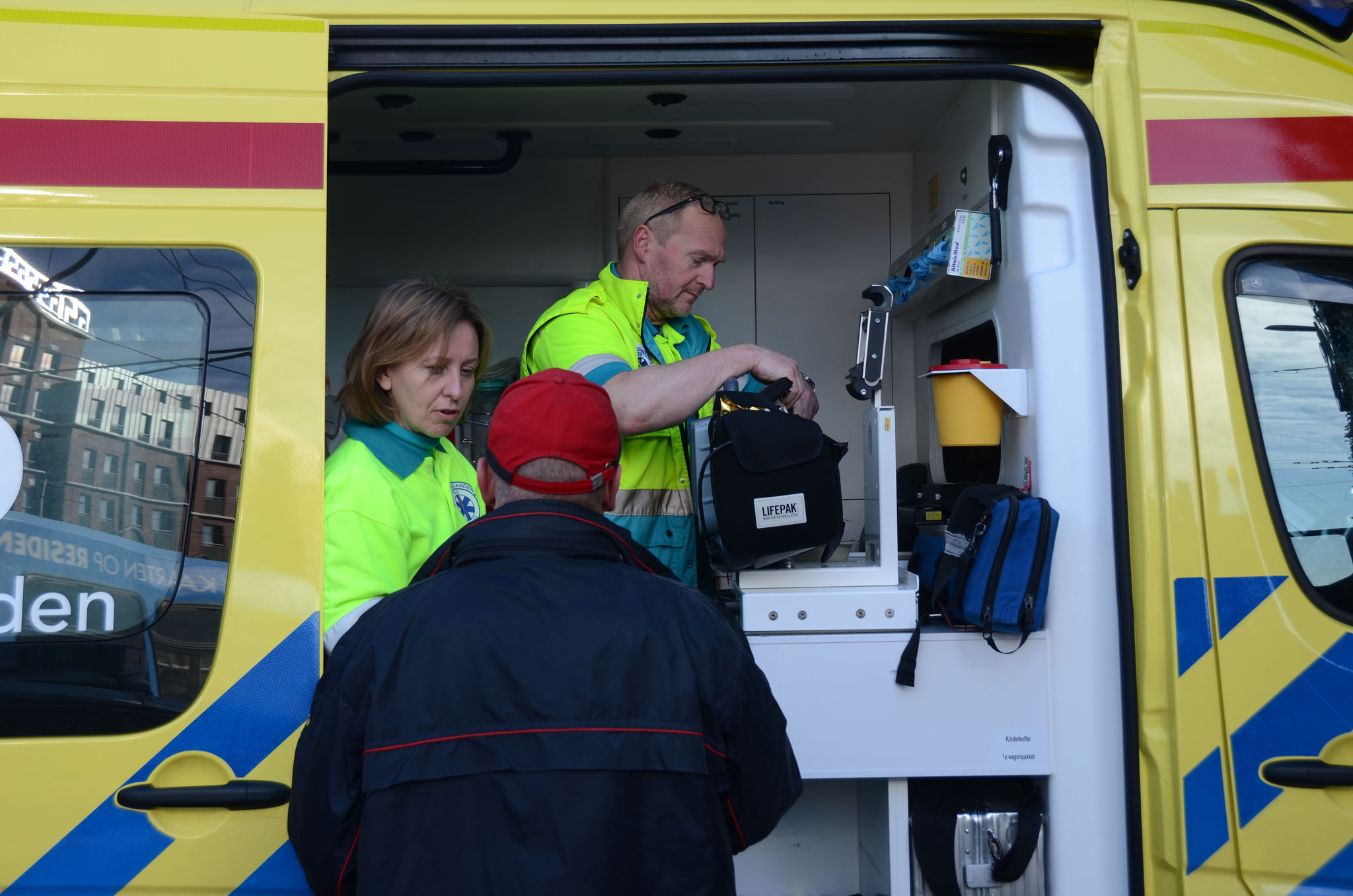24 februari Brand in een sprinter op Station Hollands Spoor Den Haag